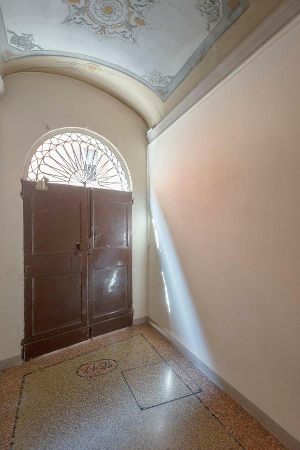 New Loft In The Heart Of Bologna 2 Apartamento Exterior foto