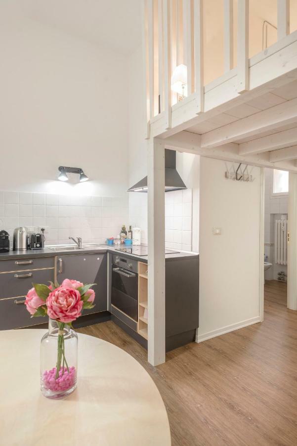 New Loft In The Heart Of Bologna 2 Apartamento Exterior foto